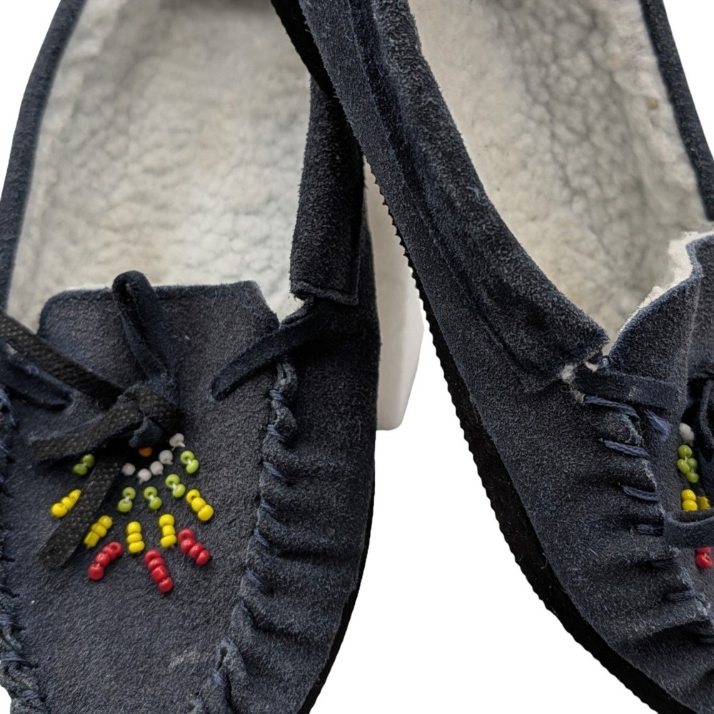 Beaded Moccasin Slippers Navy Blue‎ Suede Faux Shearling Size 7 Loungewear